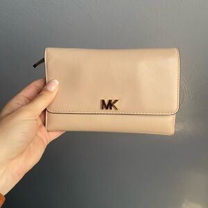 Pink / Tan Michael Kors Wallet